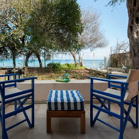 Corfu Beachfront Vilă Mesongí